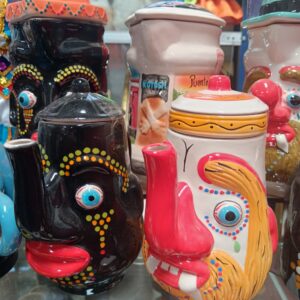Jarros Artesanales "Corochano y Negrito de Huánuco"